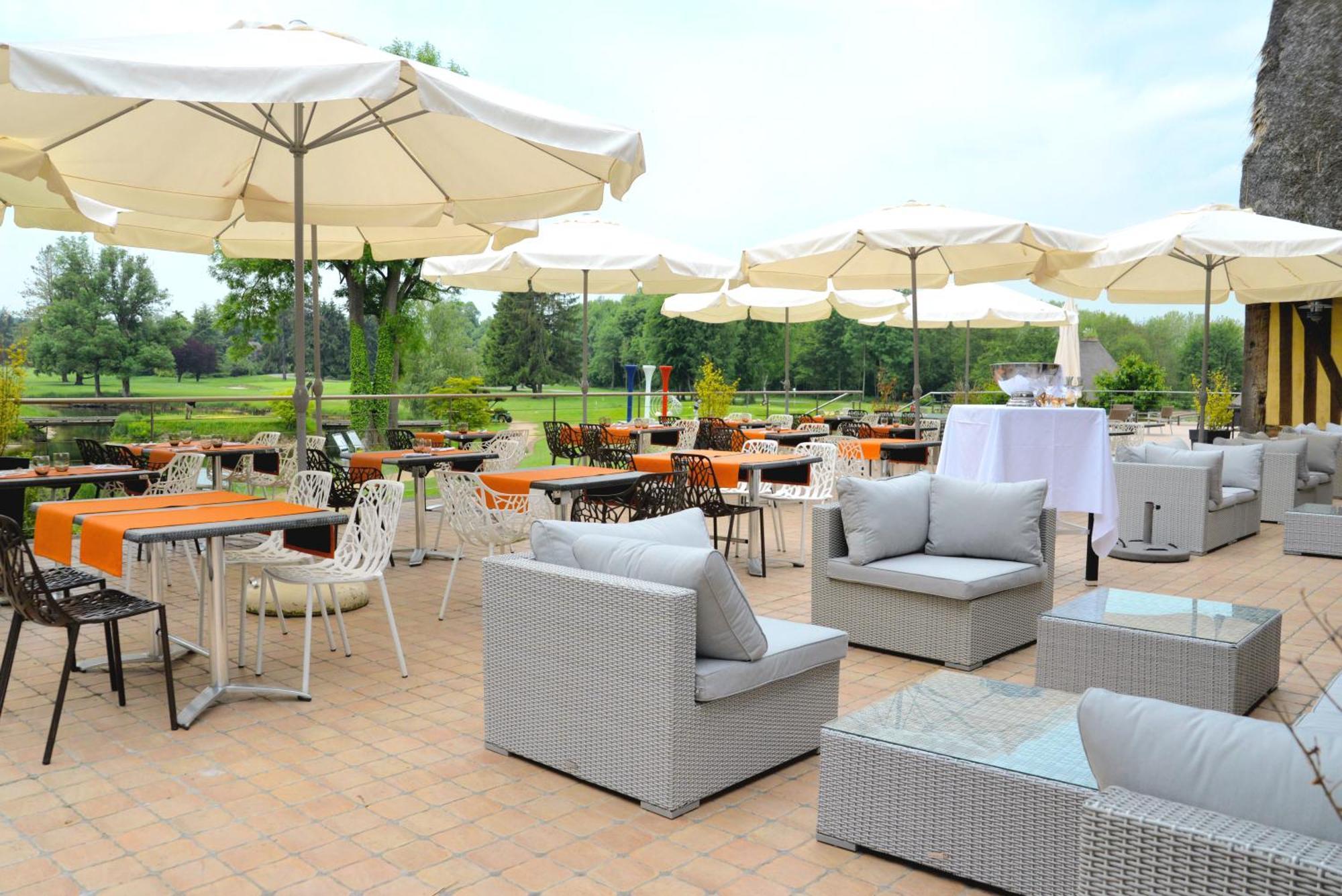 Grand Slam Hotel Le Vaudreuil Екстериор снимка